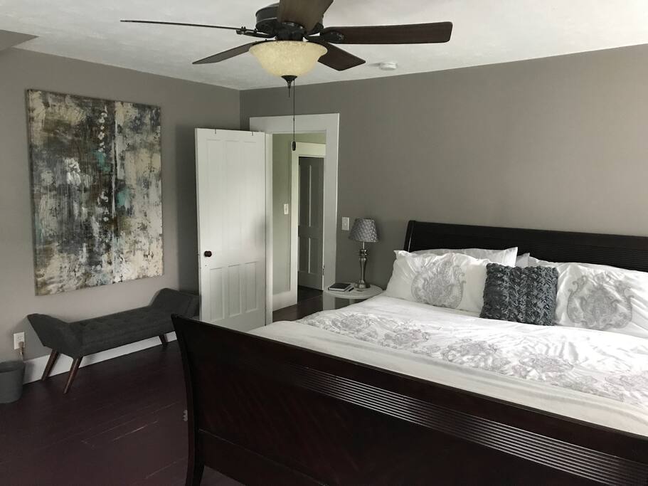 Lake View Room