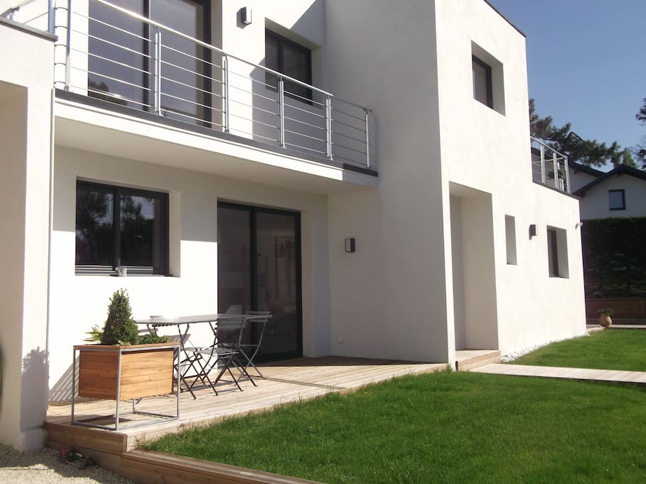Entrée façade ouest