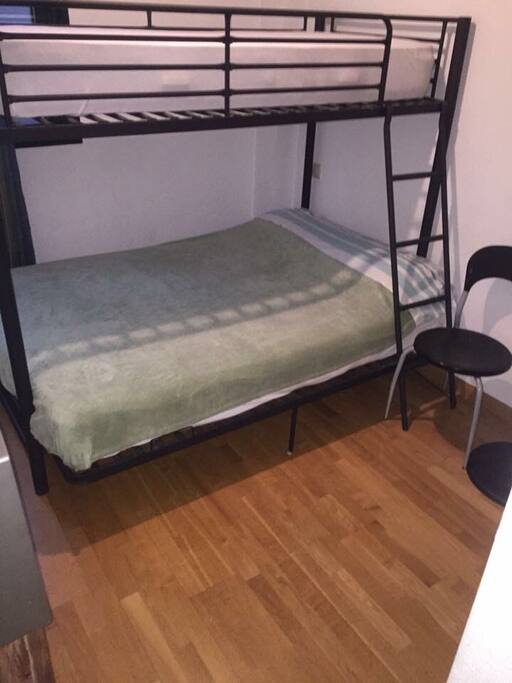 Cama de pareja, Couple bed + single bed