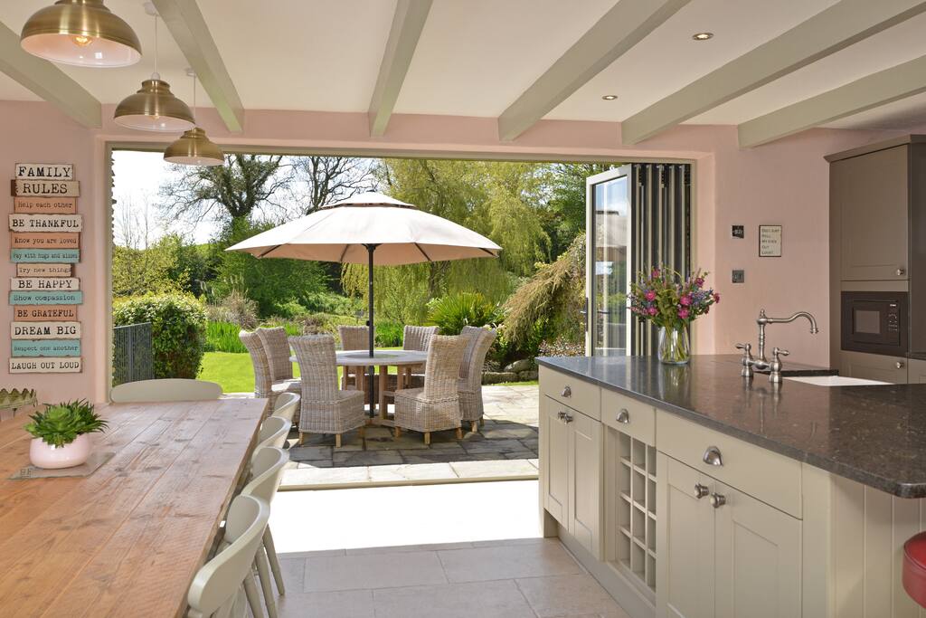 Kitchen Terrace