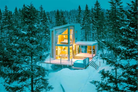 DUN - Panoramic View with Spa Near Quebec City