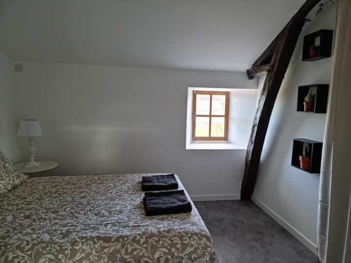 საძინებელი 4