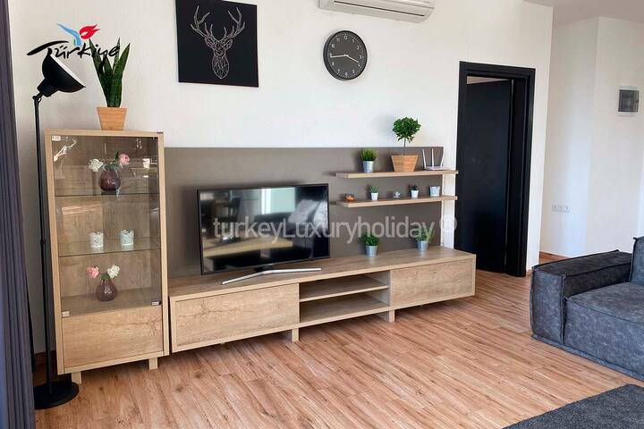 Half Moon 1 , 2 Yatak Odalı Havuzu Korunaklı Villa - İslamlar