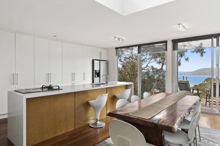 Summerhill Views in Lorne gallery image 3