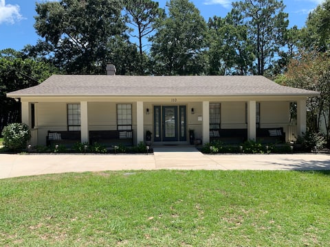 The Retreat - Entire Residential Home