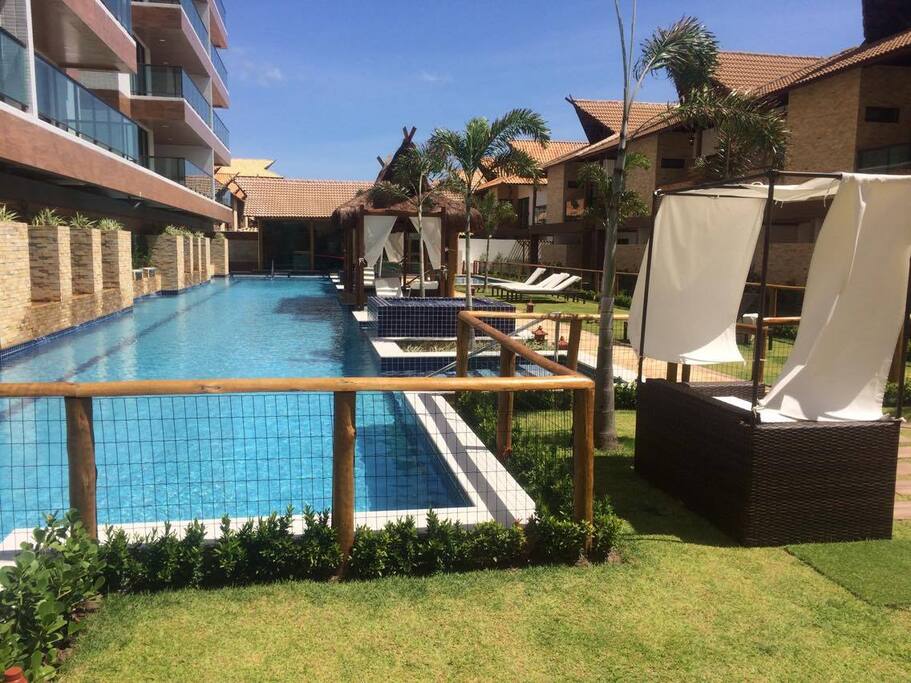 Piscina Adulto e Infantil