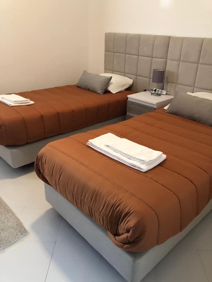 Twin bedroom - beds may be together or separated