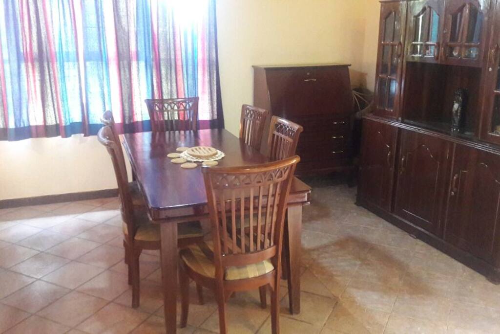 Six seater dinning