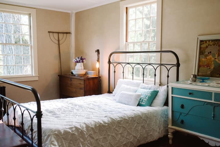 Master Bedroom Second Floor (first floor off backyard)