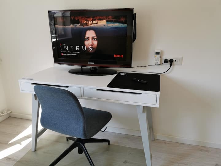 Cosy Modern Studio Near Iulius Mall - Cluj-Napoca