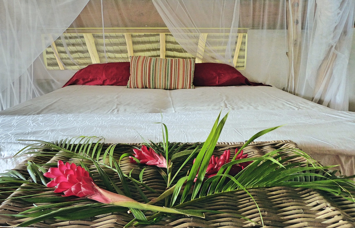 Lit dans Island Home