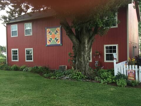 Grateful Earth Farm Guest House