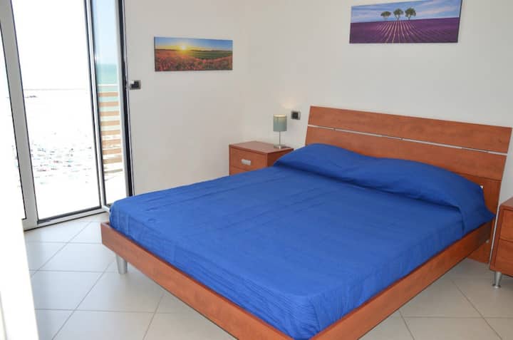 Spálňa s výhľadom na oceán