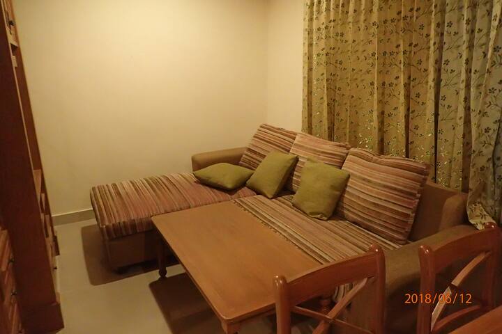 2-bedroom 75m2 apartment near Emporium gallery image 3