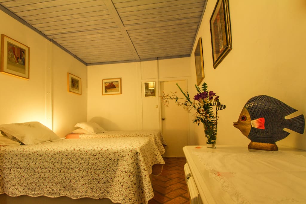 Simple & clean, our twin -bedded room