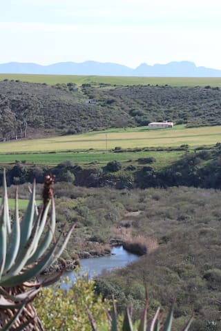 Airbnb Vermaaklikheid Vacation Rentals Places To Stay