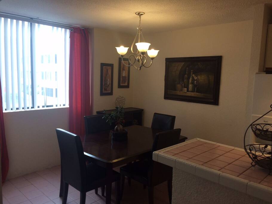 Dinning Room / Comedor