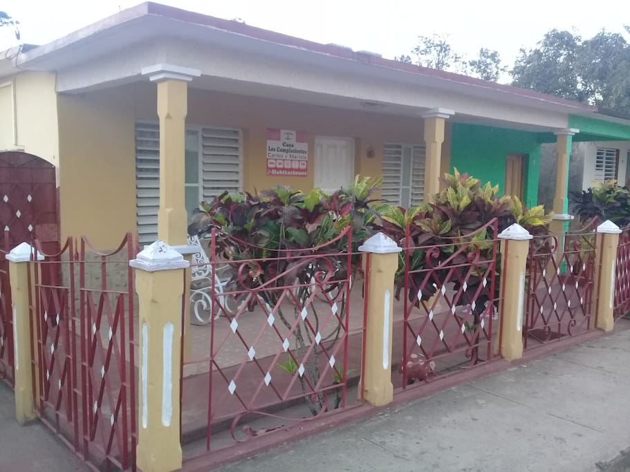 Frente de la casa