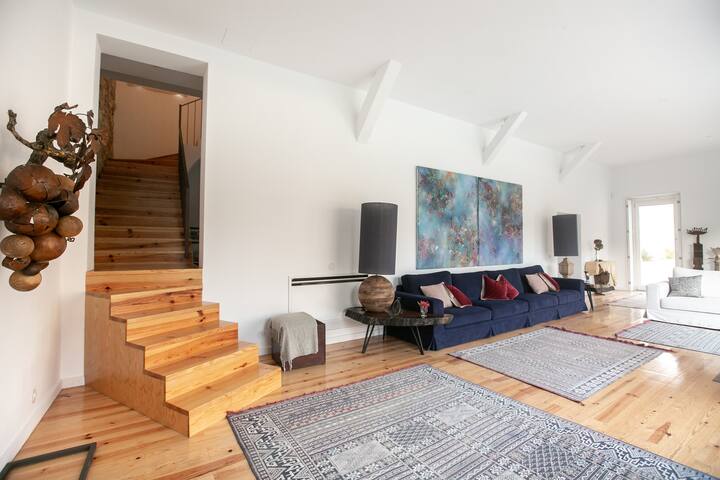 Magical Villa with pool and 5 bedrooms gallery image 3