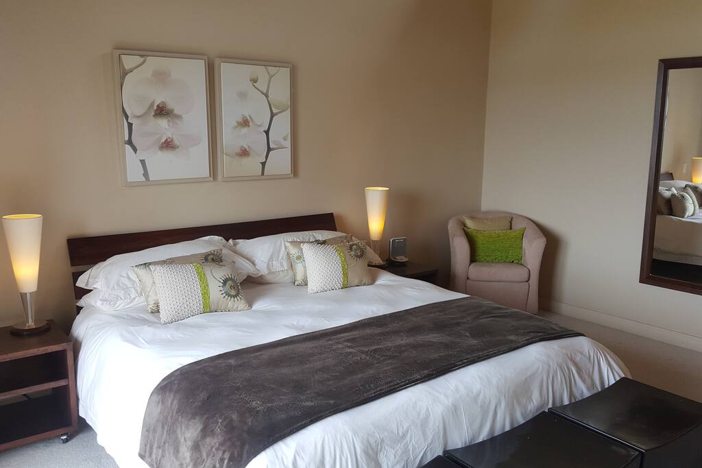 Main bedroom