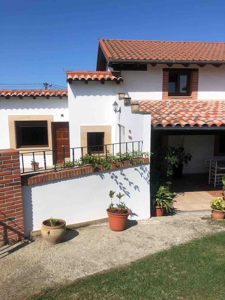Santillana Del Mar Vacation Rentals Homes Cantabria Spain Airbnb