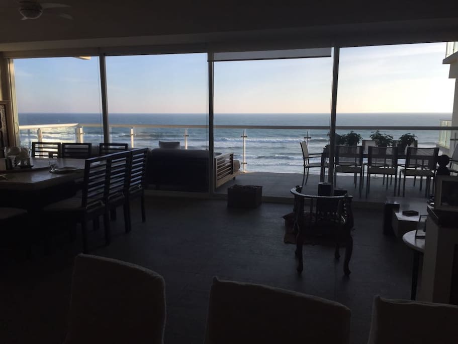 Comedor y terraza