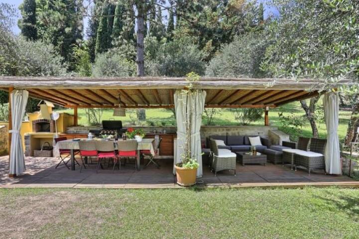 Tuscan Villa, shared Pool Parking 3km@Uffizi gallery image 2