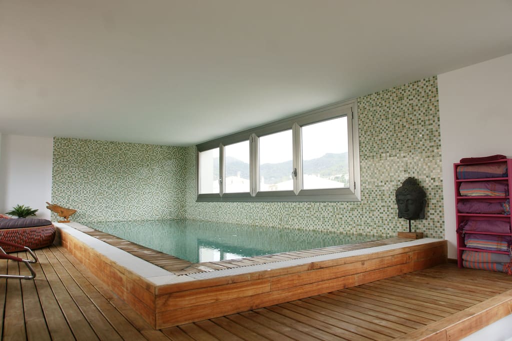 Indoor-Pool