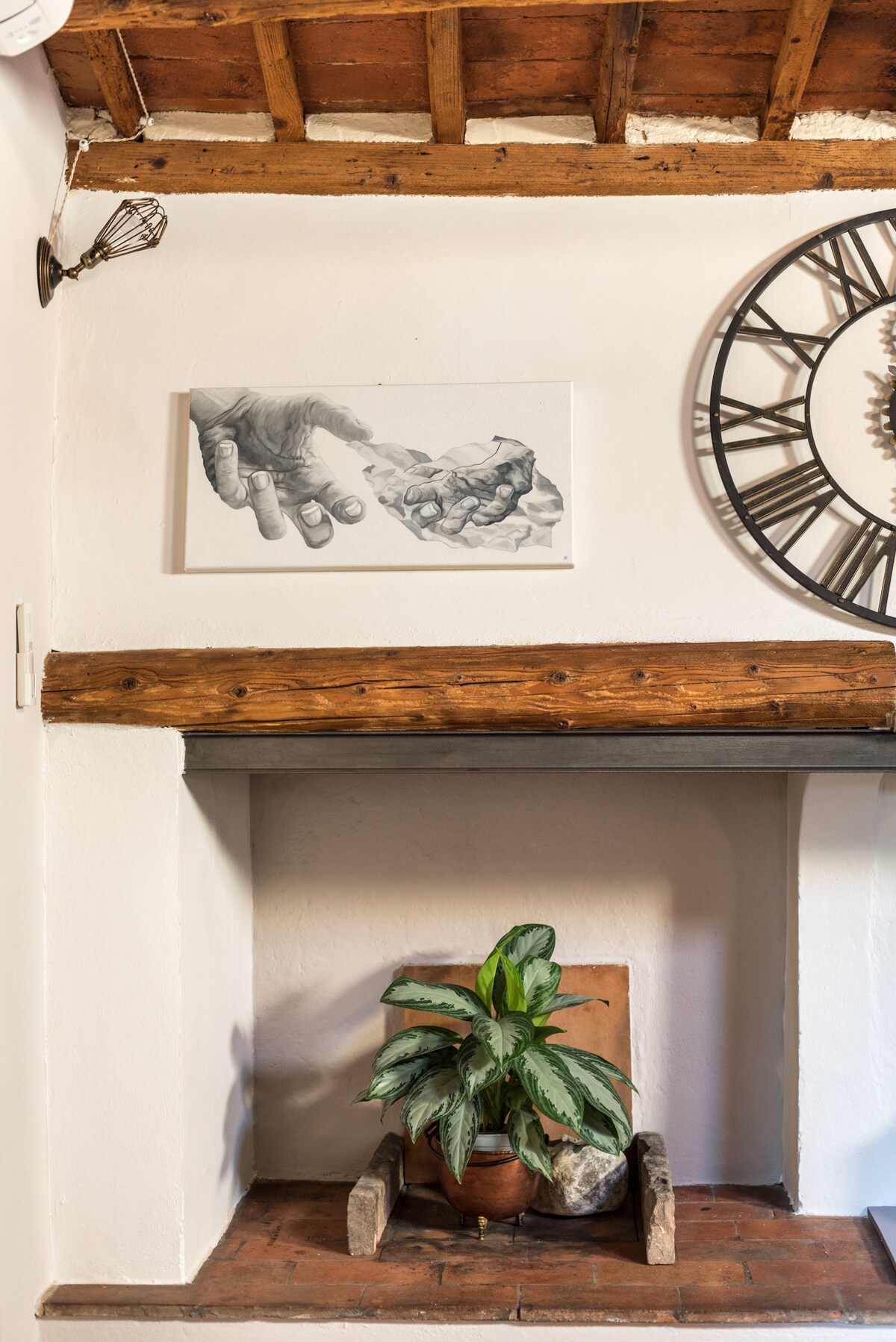 Charming Attic in medieval Tower - Apartments for Rent in Florence,  Tuscany, Italy - Airbnb, image size:1200x1798