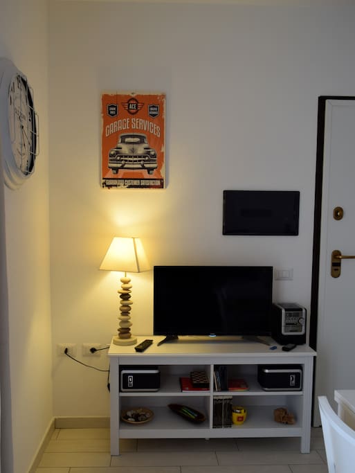 Zona TV e stereo