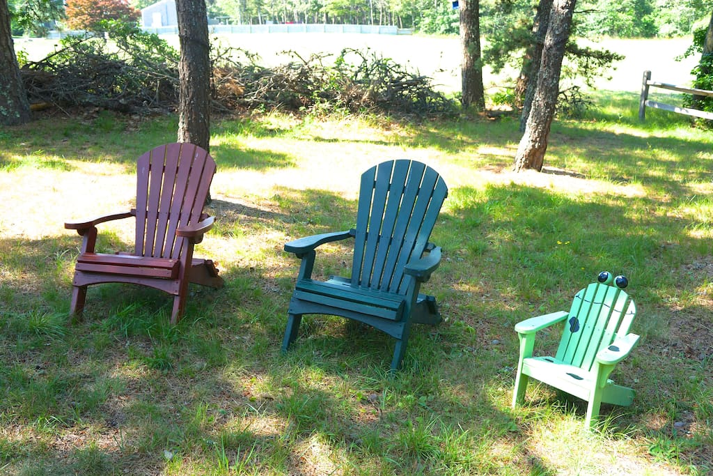 Big back yard with picnic table, chairs, grill and ocean breeze.