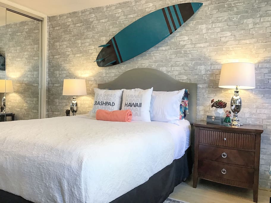 Designer furnished condo in the center of Waikiki.