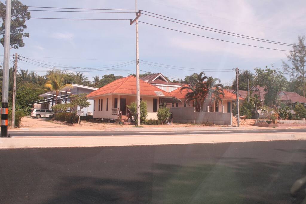 บริเวณบ้านเช่า