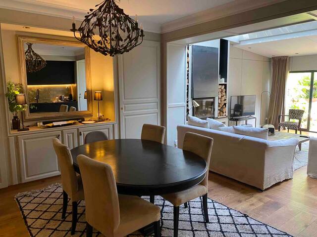 Appartement sur jardin piscine au jardin public gallery image 3