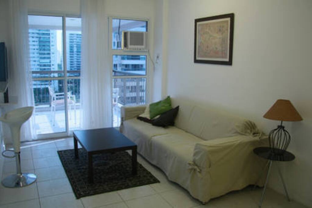 Sala com sacada