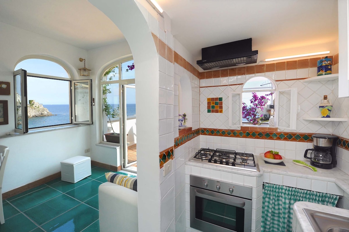 Top Airbnb: Amalfi Lady Laura House in Amalfi