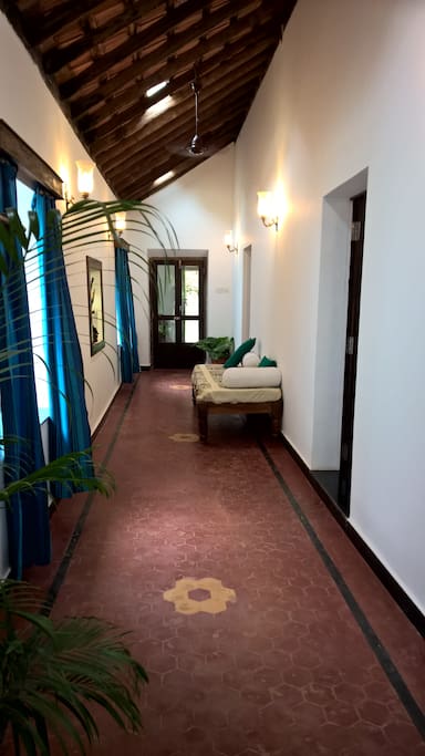 Corridor leading to the bedrooms