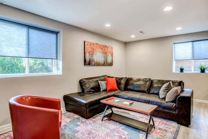 Great location - close to downtown, RiNo