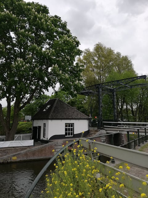 Brugwachtershuisje Wijkerbrug
