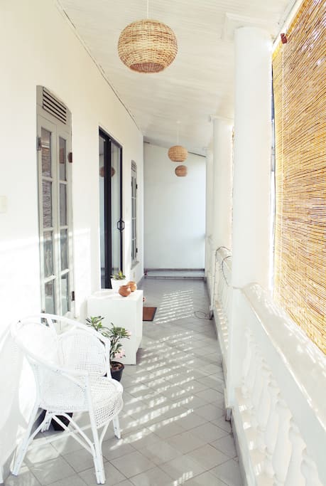 La Boheme hostel: Balcony