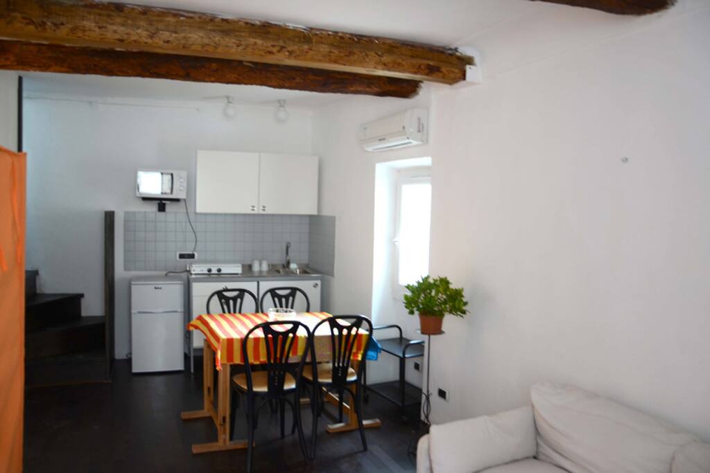 Angolo cucina.