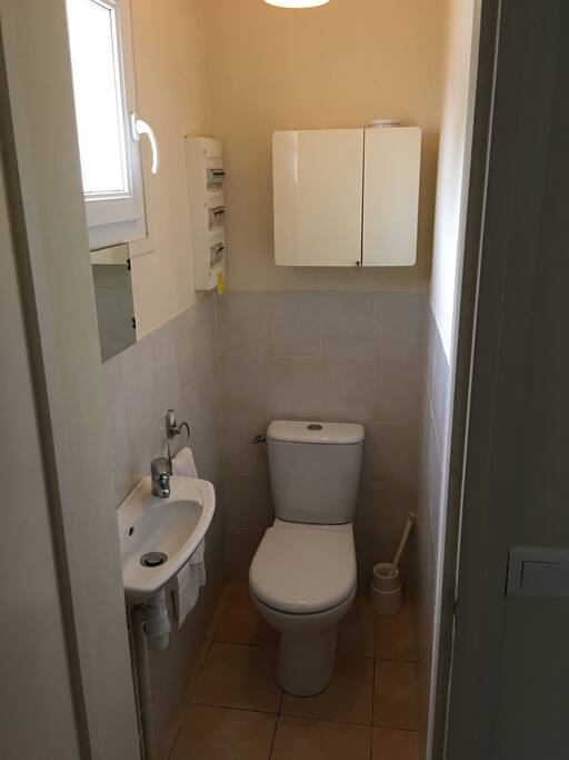 Toilettes 2