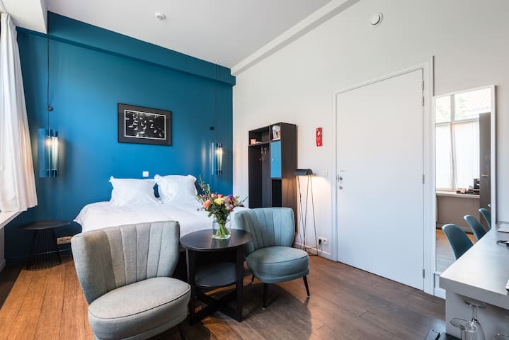 Luxurious design stay in the heart of Bruges