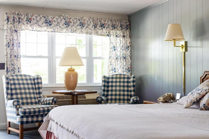 Picha ya chumba cha kulala