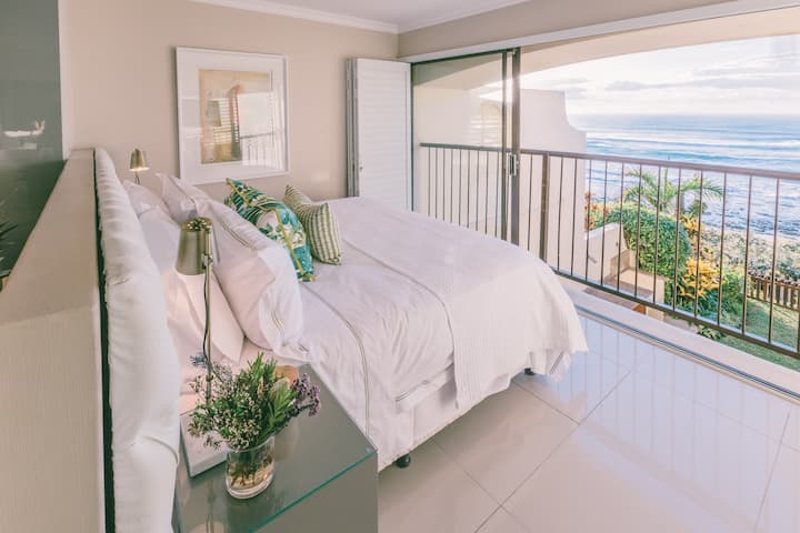 Main bedroom with an ocean view 