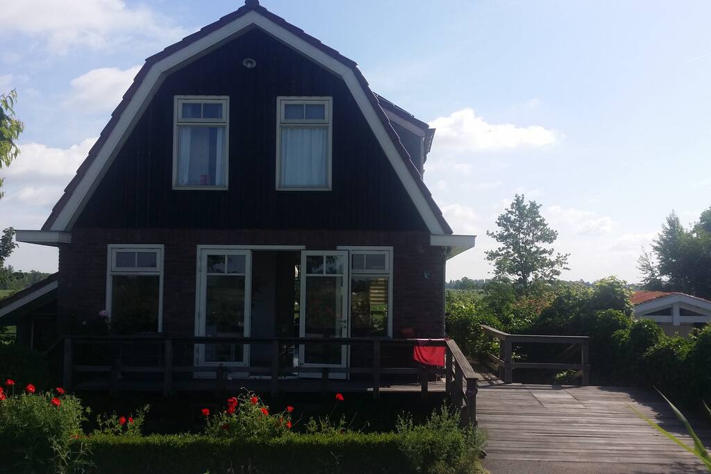 The front of the house with the parking space