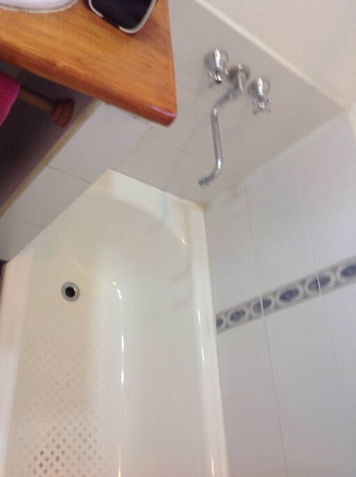 Bañera y ducha separadas