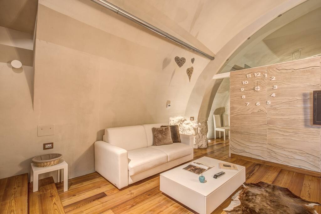Pratico e confortevole divano letto