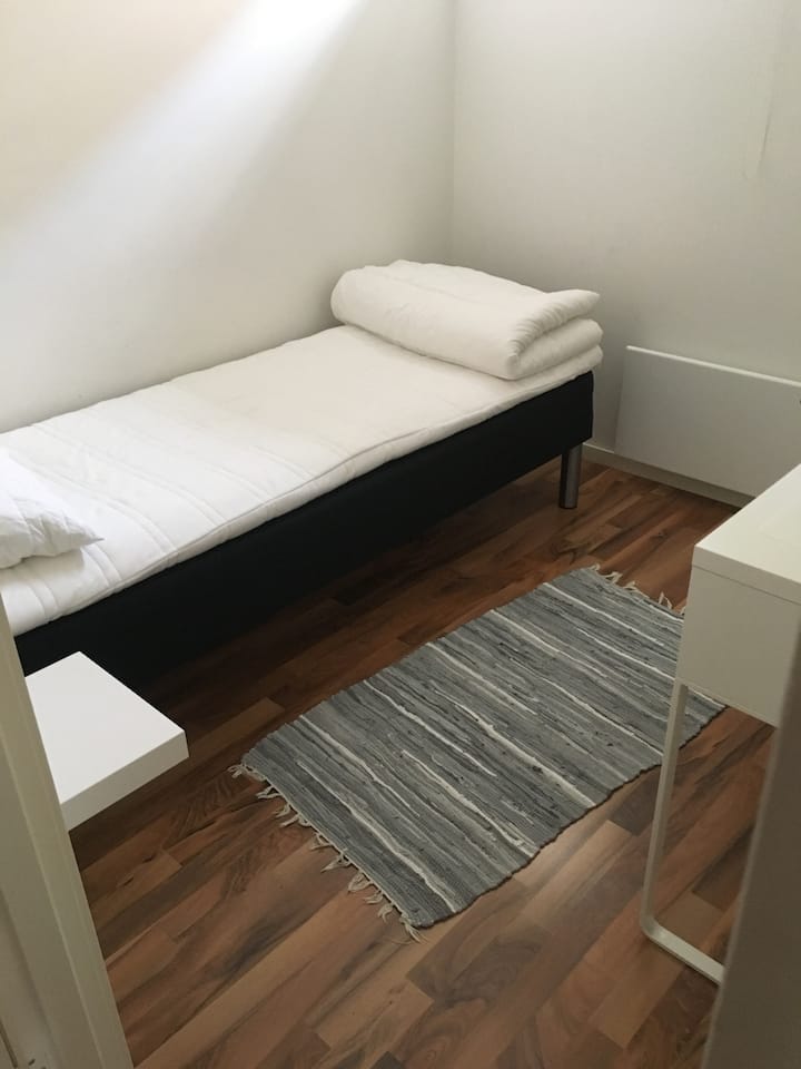 غرفة النوم 1