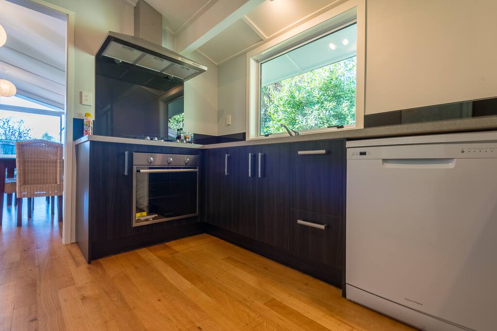 Large modern kitchen